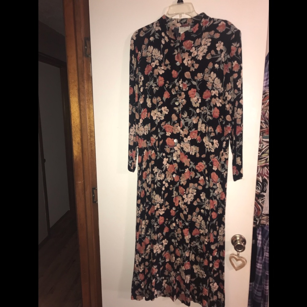 Sweet Green Mountain Mercantile Vermont dress 12
